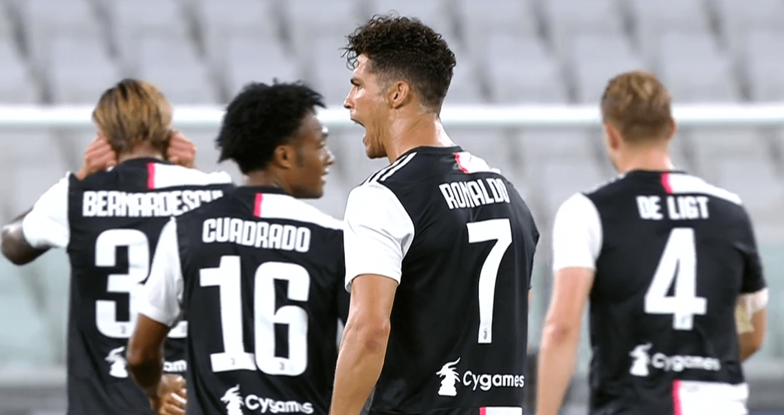 开云APP-集结日上海海港备战意甲；迎来里程碑细节曝光；气氛紧张；球探报告显示潜力(国足大连备战仅不到20名记者到场)