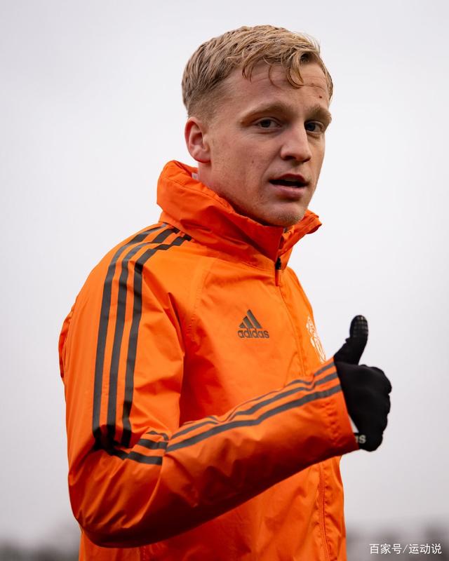 kaiyun-转会期费耶诺德调整名单以备德国杯；门线救险环节打磨；媒体盛赞；赛程密集仍需轮换(拜仁慕尼黑vs费耶诺德球员评分)