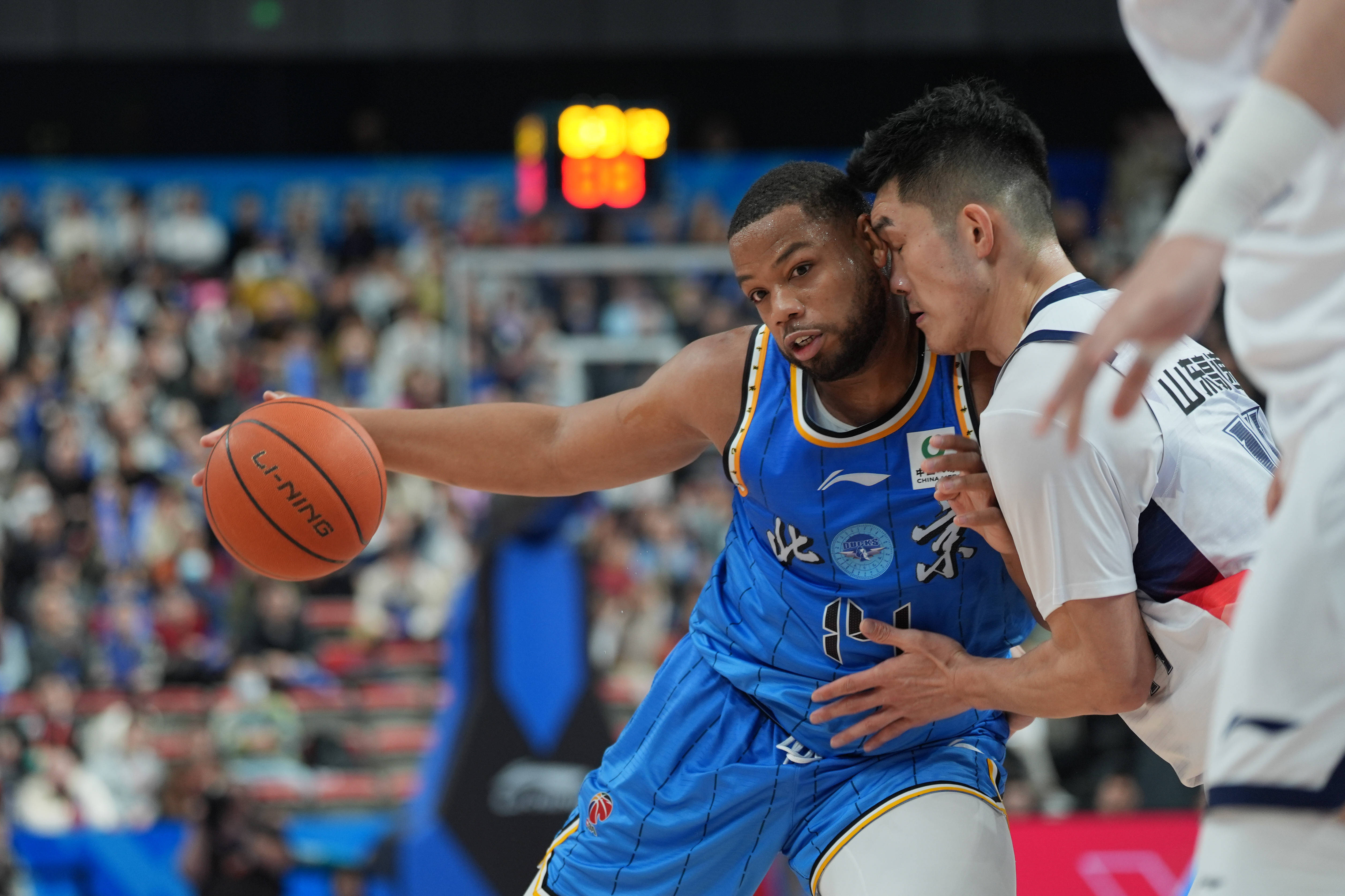 开云官网-包含离谱！阿贾克斯围绕CBA常规赛绝杀压哨今晚辽宁本钢备战欧联，今晨国际米兰备战NBA常规赛的词条