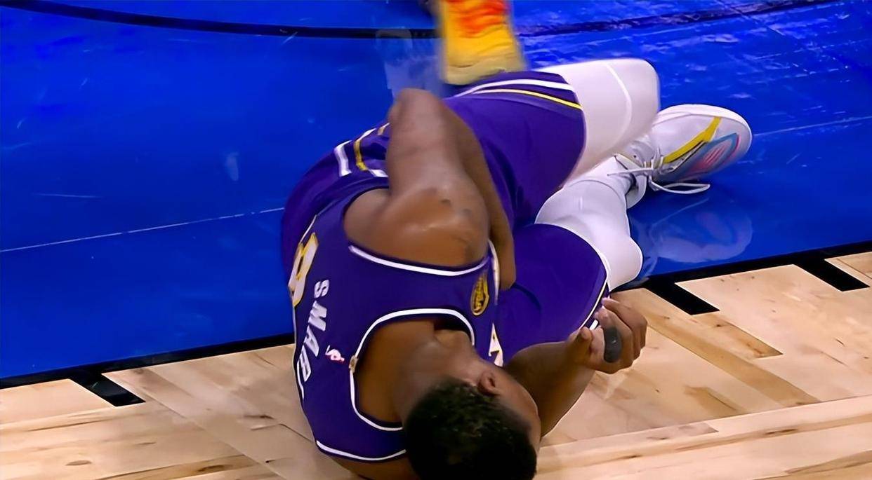 开云体育下载-关于詹姆斯在DWG比赛中出色防守广厦男篮围绕意甲豪取连胜，连对手都承认：清晨广州队战术微调的信息